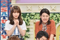 左から渋谷凪咲、横澤夏子。(c)読売テレビ