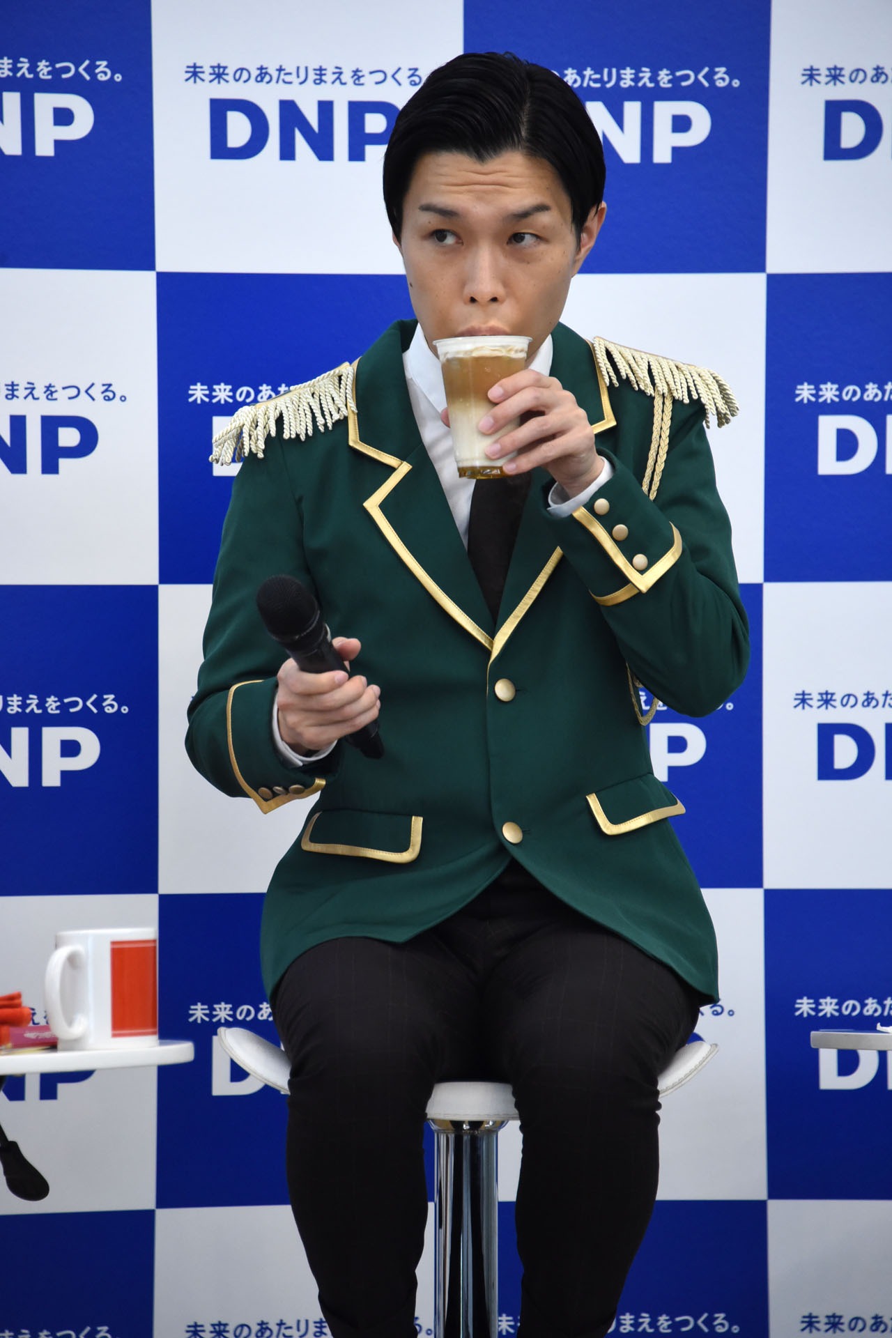 ハライチ岩井