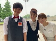 左からパンサー向井、芳本美代子、重盛さと美。(c)読売テレビ