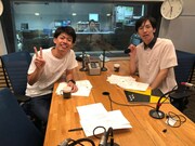 カベポスター。左から浜田、永見。