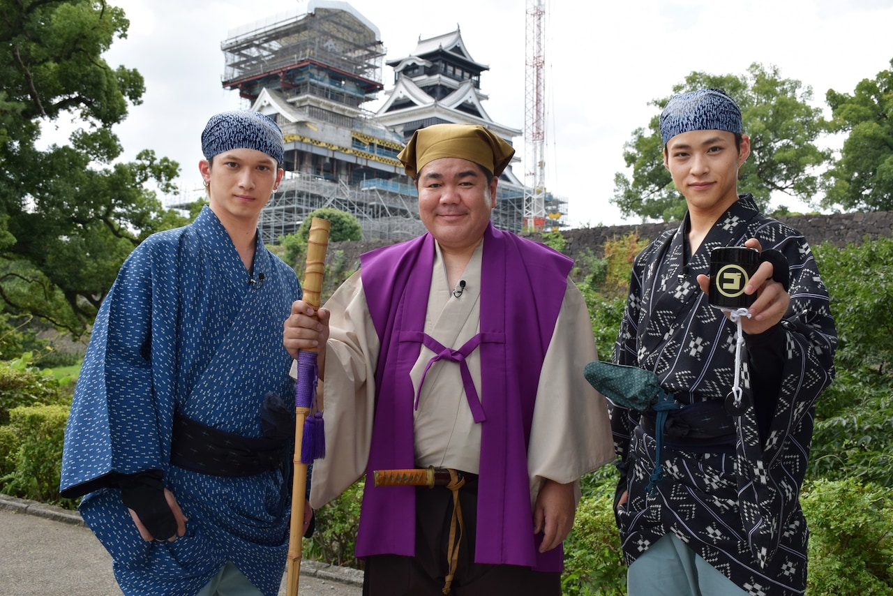 「ゴリ黄門」の出演者たち。