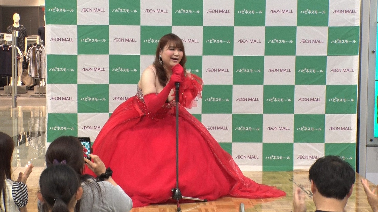りんごちゃん (c)日本テレビ