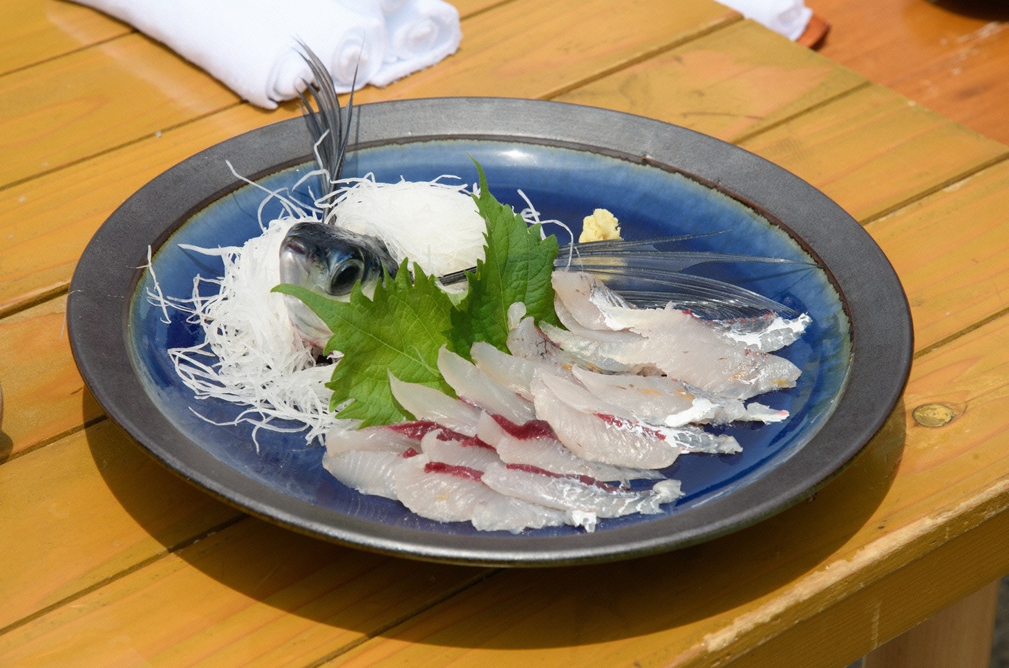 トビウオの刺身。(c)日本テレビ