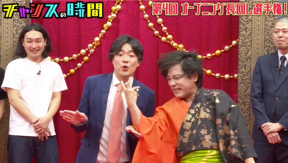 「オープニング長回し選手権」に出場するぺこぱ。