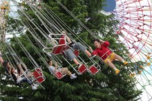 「冒険発掘バラエティ 霜降り明星のあてみなげ」ロケの様子。(c)静岡朝日テレビ