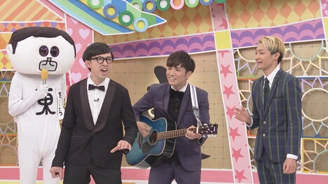 （左から）西東さん、こがけん、ラニーノーズ。(c)中京テレビ
