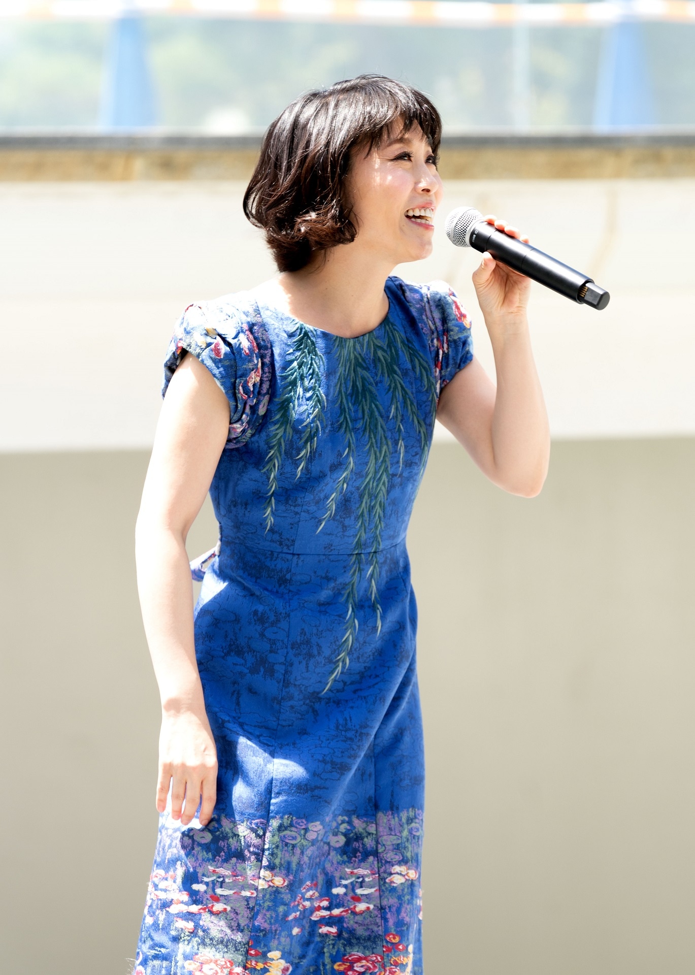 水森かおり