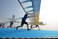 「Iwataniスペシャル 鳥人間コンテスト2019」のワンシーン。(c)読売テレビ