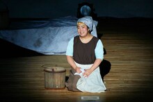 ゆりやんレトリィバァが作・演出を手がけたミュージカル「チンデレラ」の様子。