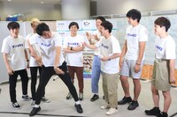 シャッフルネタ抽選会の様子。