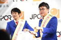 JPQRを使っての決済デモンストレーションを行う銀シャリ。