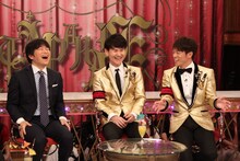 （左から）バカリズム、南原清隆、陣内智則。(c)フジテレビ