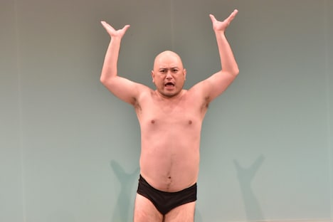 ハリウッドザコシショウ