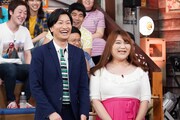 左から相席スタート山添、りんごちゃん。