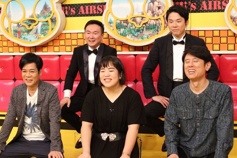 「THE EMPTY STAGE」チーム (c)フジテレビ