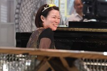 ピアノ対決に出場する、まとばゆう。(c)フジテレビ