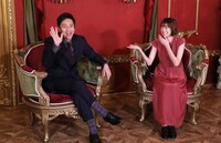 （左から）チュートリアル徳井、佐藤栞里。(c)関西テレビ