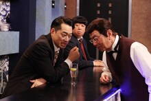 「志村けんのだいじょうぶだぁ」に出演する、バナナマンと志村けん。(c)フジテレビ