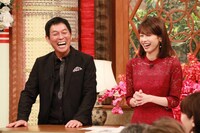 明石家さんまと加藤綾子。(c)フジテレビ