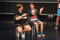 トークコーナー「EXITトーク」の様子。