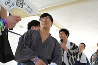 オープニングの様子。