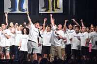 オープニングの様子。