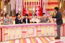 （左から）ブラックマヨネーズ、宮下草薙・草薙、北乃きい、マツコ・デラックス、明石家さんま。(c)フジテレビ