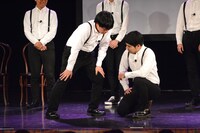 「ロング即興ショー」のワンシーン。