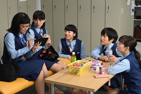 映画「架空OL日記」より。