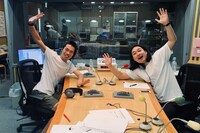 「かが屋のオールナイトニッポン0」に出演した、かが屋。(c)RCC