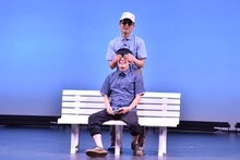 うしろシティの1本目のネタ。