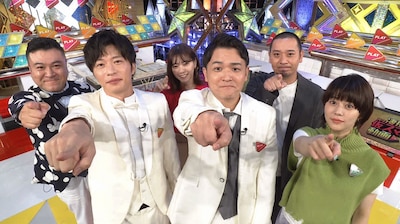「凄技！仮スマ動画」の出演者たち。(c)日本テレビ