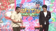 左からケンドーコバヤシ、千原ジュニア。(c)読売テレビ