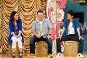 左から平野ノラ、ブラックマヨネーズ。(c)読売テレビ