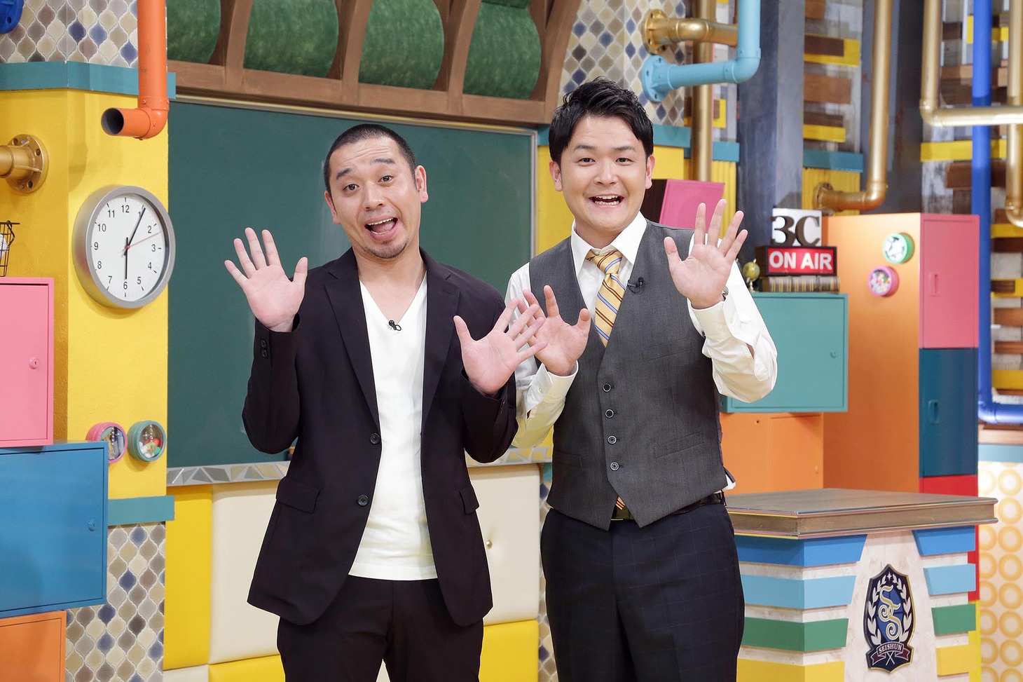 火曜担任（隔週）の千鳥。