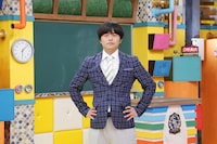 木曜担任（隔週）のバカリズム。