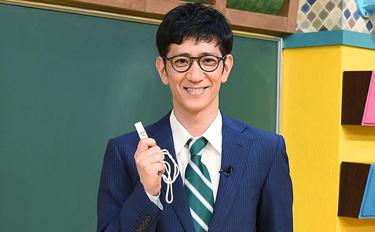 金曜担任（隔週）のアンタッチャブル柴田。