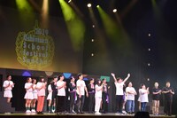 「内村文化祭'19 三茶」エンディングの様子。