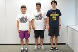 左からパラシュート部隊・斉藤、ゴリけん、パラシュート部隊・矢野。