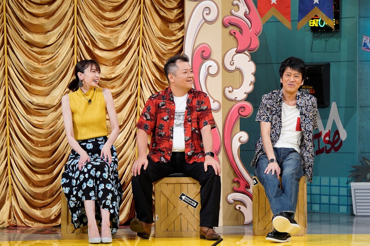 左から宮田聡子、ブラックマヨネーズ。(c)読売テレビ