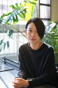 西加奈子