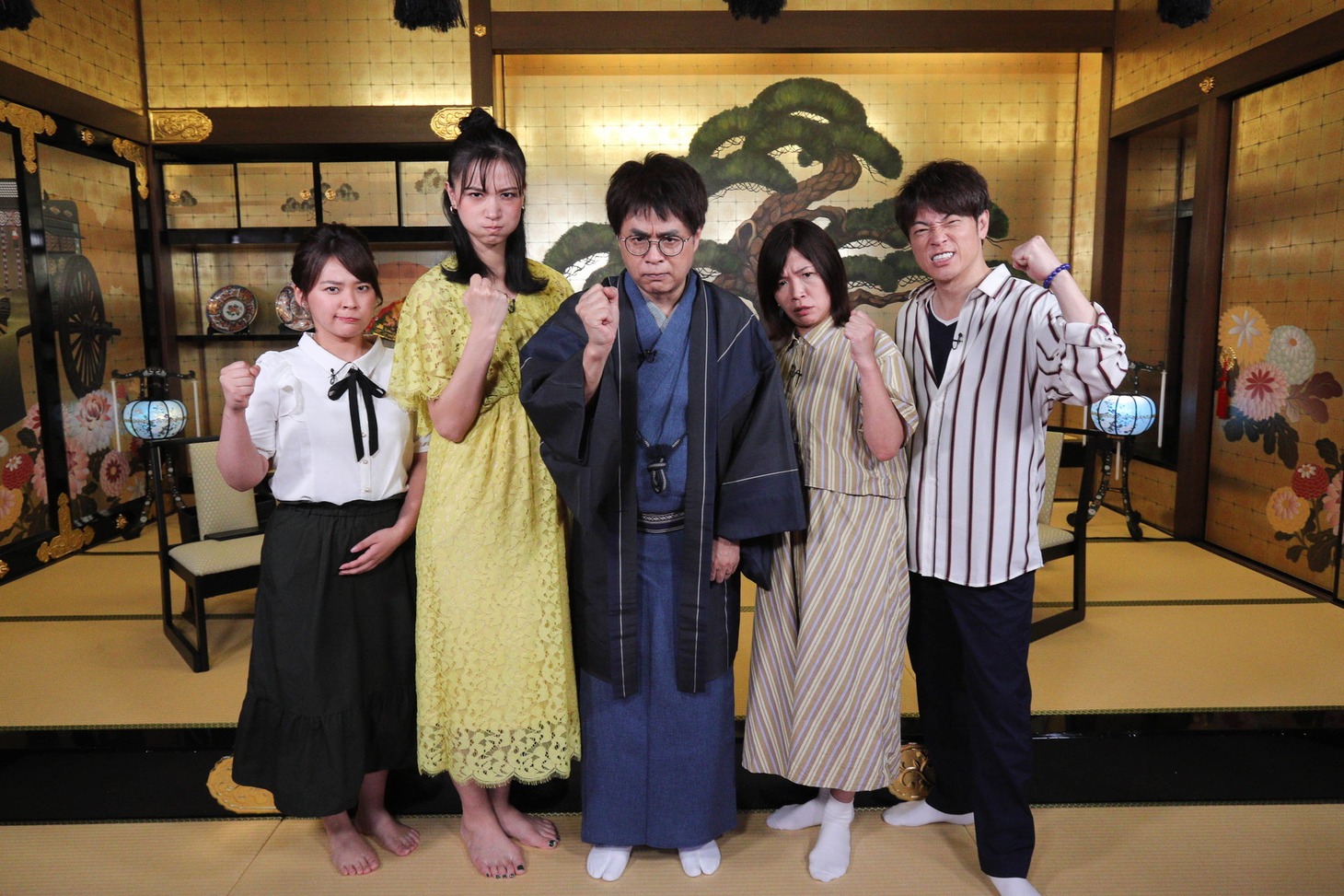 「志らくの怒りの先にはワケがある！」に出演する（左から）谷元星奈アナ、高橋ユウ、立川志らく、大久保佳代子、陣内智則。(c)関西テレビ