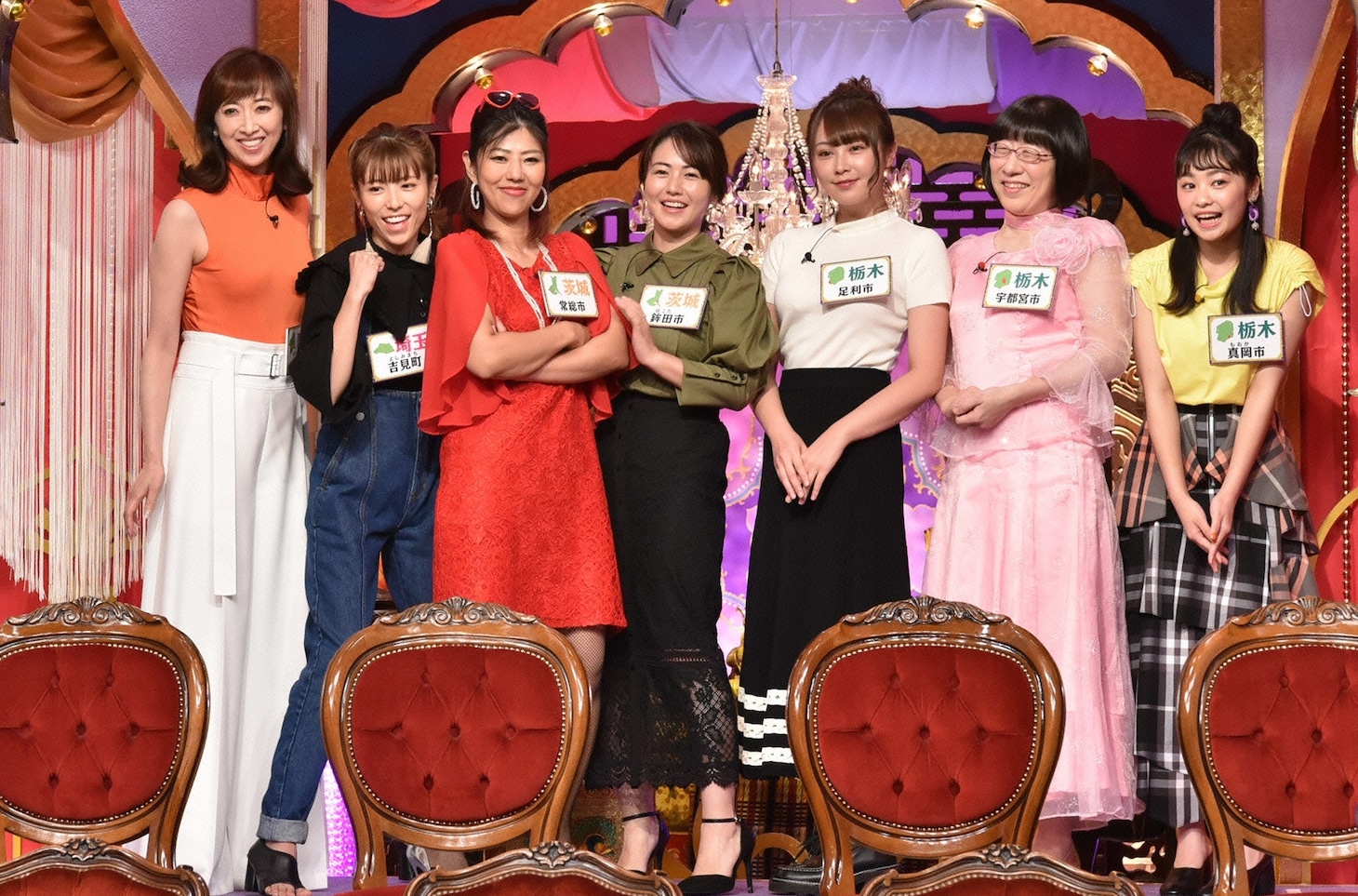 左から紫吹淳、若槻千夏、赤プル、磯山さやか、てんちむ、阿佐ヶ谷姉妹・江里子、吉柳咲良。(c)日本テレビ