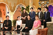 「櫻井・有吉THE夜会」に出演する（前列左から）有吉弘行、福地桃子、伊藤健太郎、りんごちゃん、（後列左から）島崎和歌子、平成ノブシコブシ吉村、宮下草薙。(c)TBS