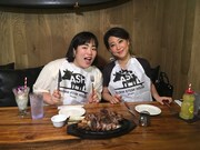 「友近&ゆりやんの時間」ハワイロケの様子。