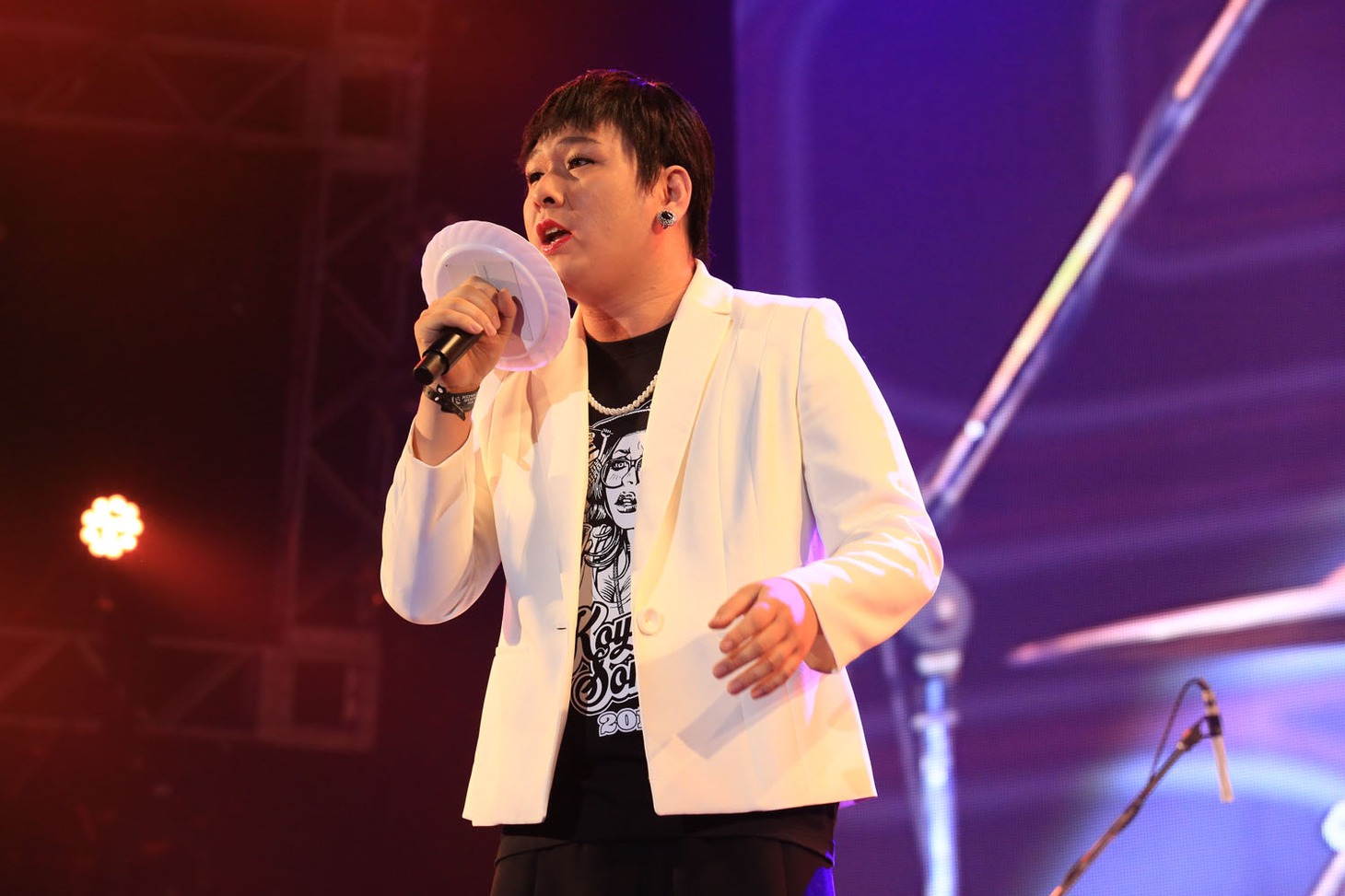 オープニングを飾ったMr.シャチホコ。