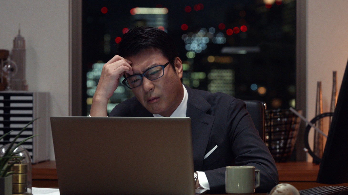 CM「社長へのおもてなし」編より。