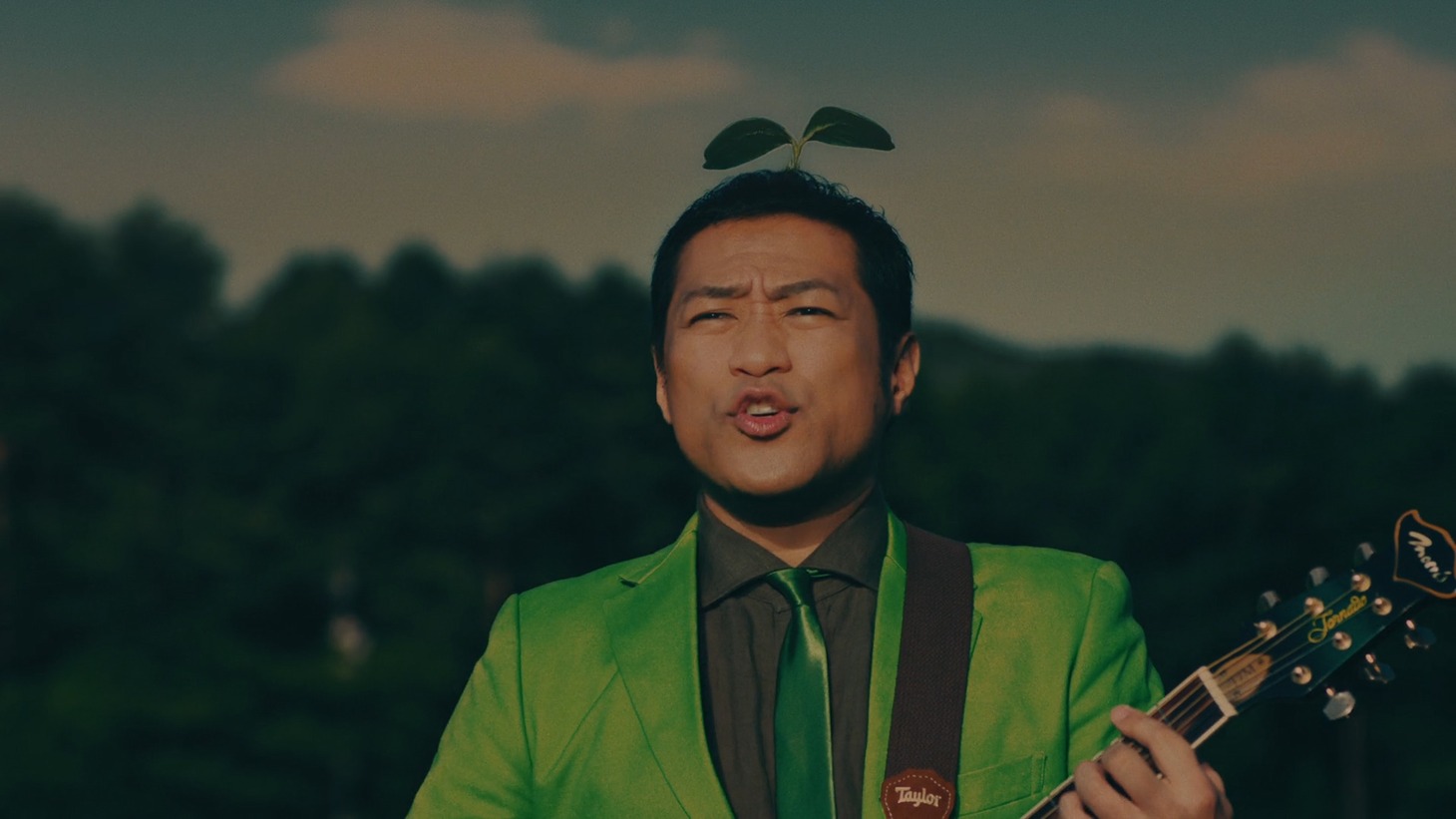 CM「野菜畑と朝日」編より。