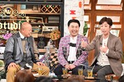 （左から）笑福亭鶴瓶、フットボールアワー。(c)TBS