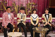 （左から）ビビる大木、南原清隆、浜辺美波、陣内智則。(c)フジテレビ